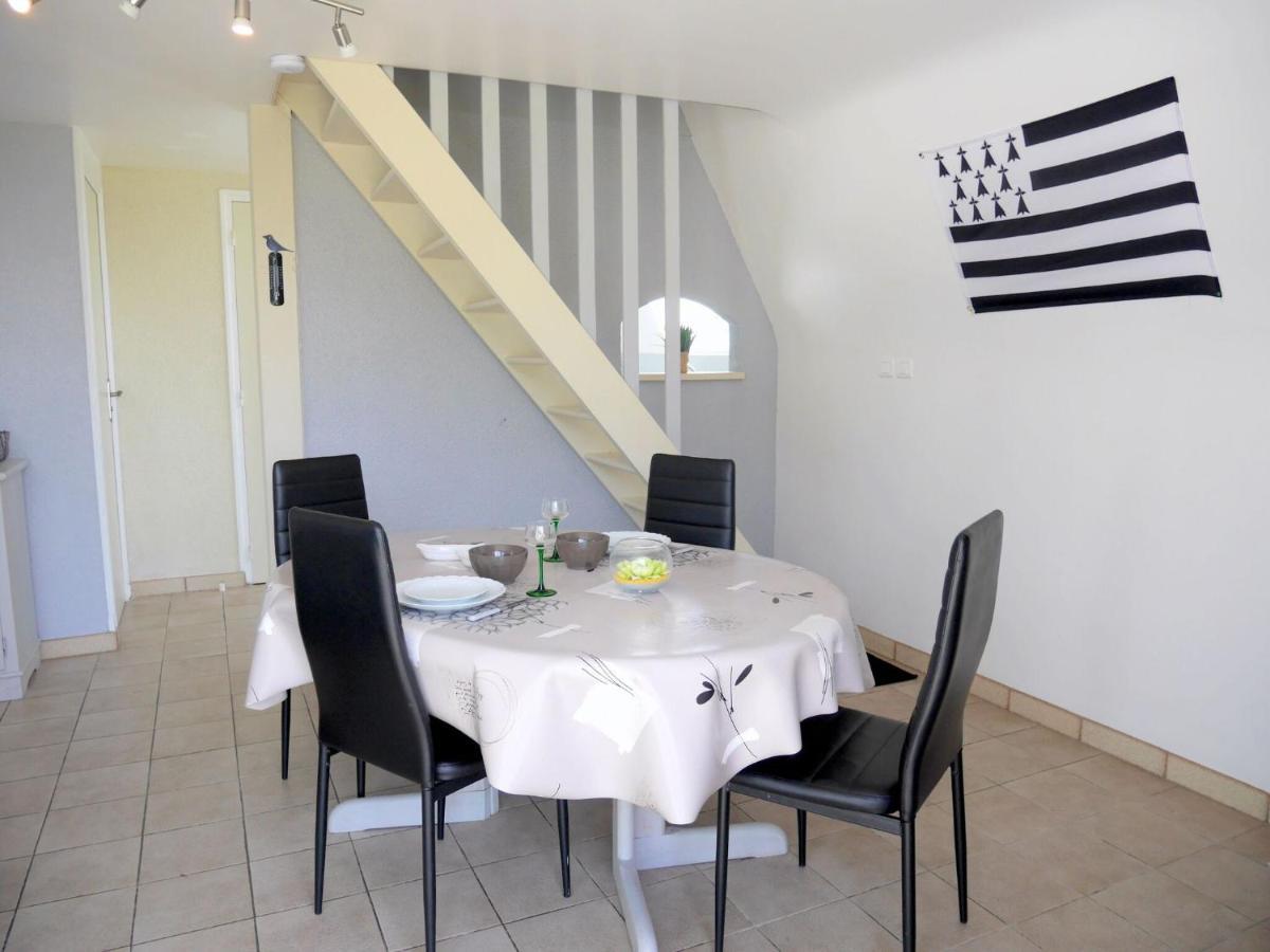 Cottage, Beuzec Cap Sizun المظهر الخارجي الصورة